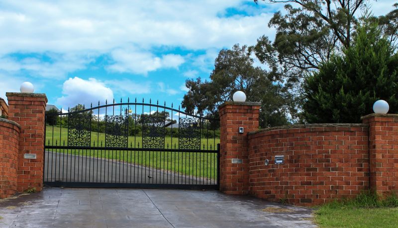 Brick Fence Installation Cost — Cost of Brick Fence Installation