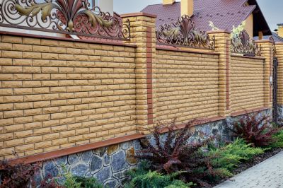 Long Lasting Fence Option
